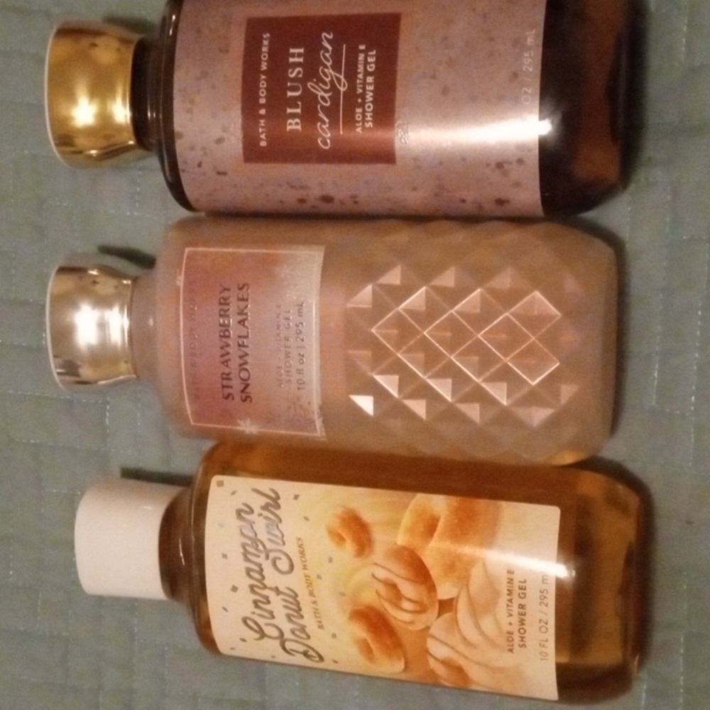 Bath & Body Works shower gel